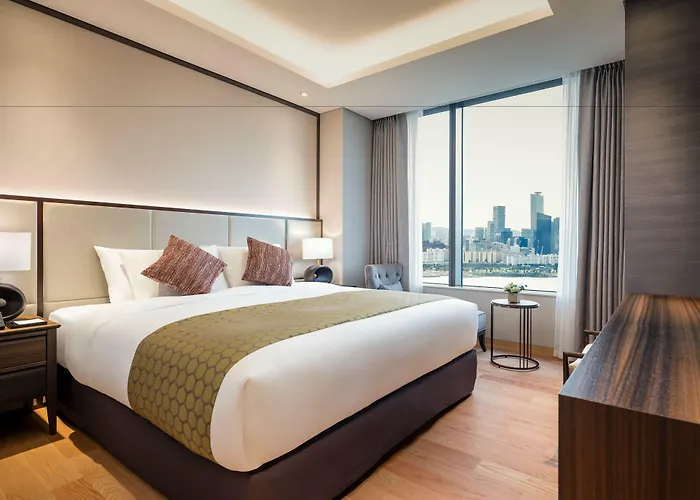 Grand Mercure Ambassador And Residences Yongsan 5* Seul