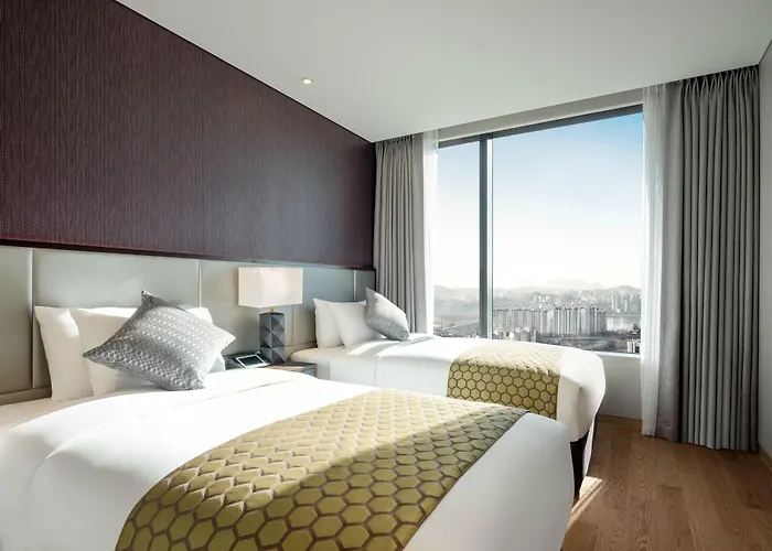 Grand Mercure Ambassador And Residences Yongsan 5* Seul