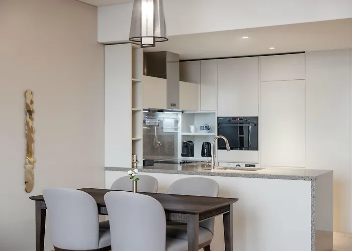 Hotel Grand Mercure Ambassador And Residences Yongsan