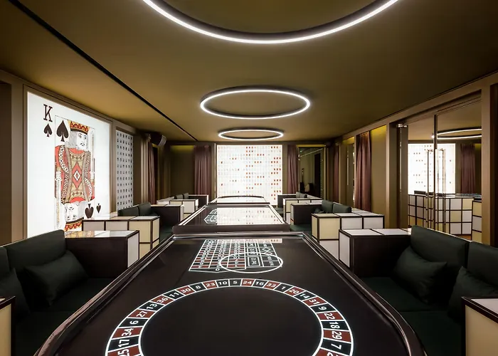 Grand Mercure Ambassador And Residences Yongsan 5*