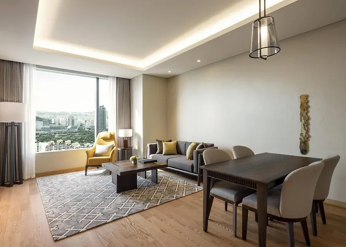 Grand Mercure Ambassador And Residences Yongsan 5* Seul