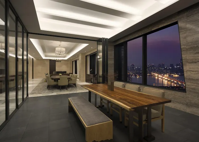 Hotel Grand Mercure Ambassador And Residences Yongsan