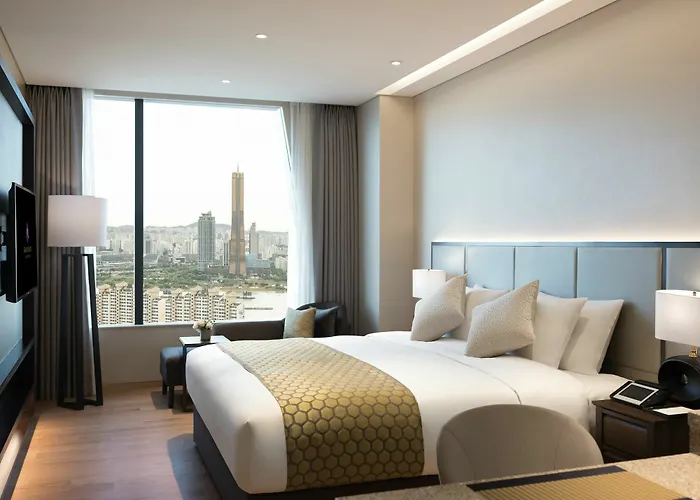 Grand Mercure Ambassador And Residences Yongsan Seul